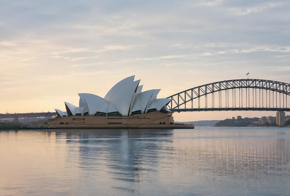 Sydney Opera House and harbour representing Australia migration